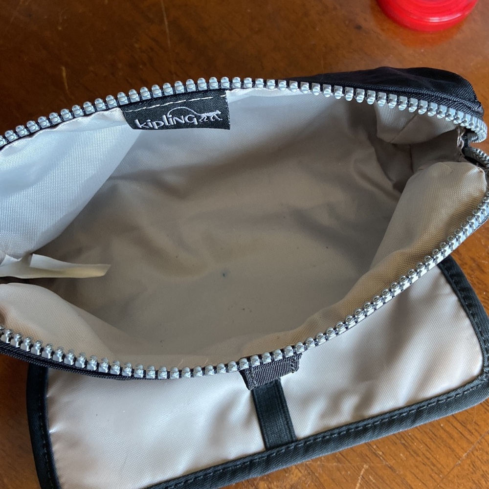 Kipling pen case - Picture 4 of 4